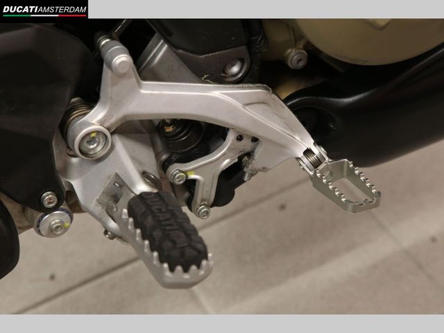ducati - multistrada-v4-s