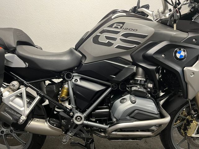 bmw - r-1200-gs
