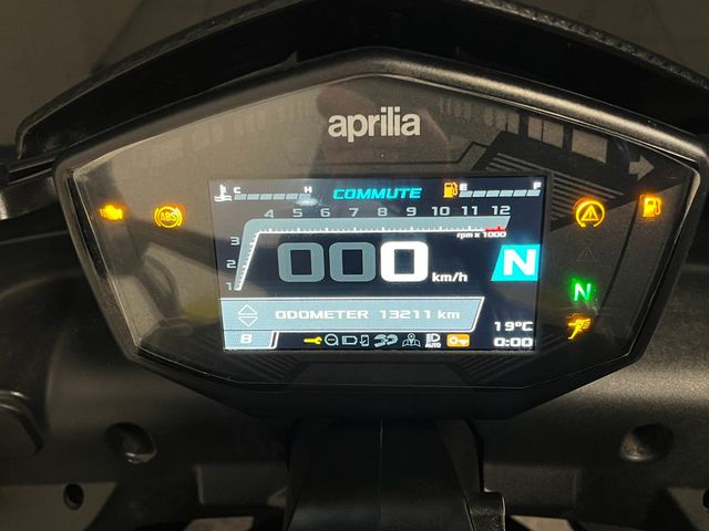 aprilia - tuono-660