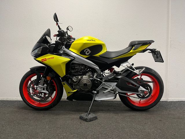 aprilia - tuono-660