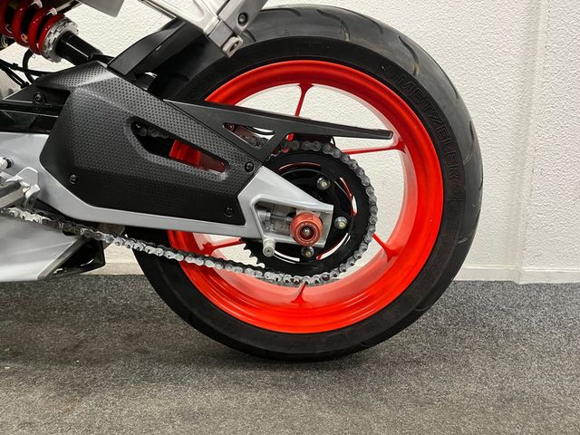 aprilia - tuono-660