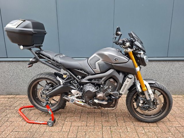 yamaha - mt-09-street-tracker
