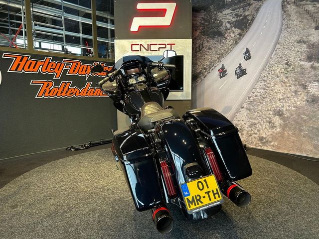 harley-davidson - road-glide-cvo-fltrxse