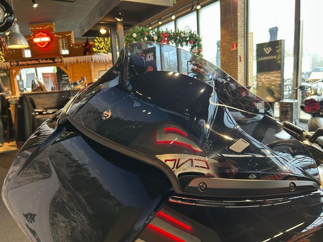 harley-davidson - road-glide-cvo-fltrxse