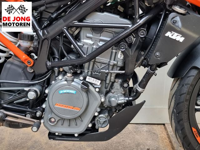 ktm - 125-duke