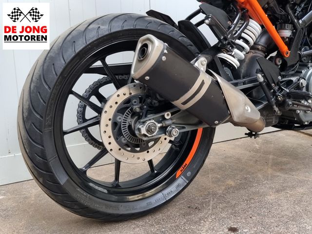 ktm - 125-duke