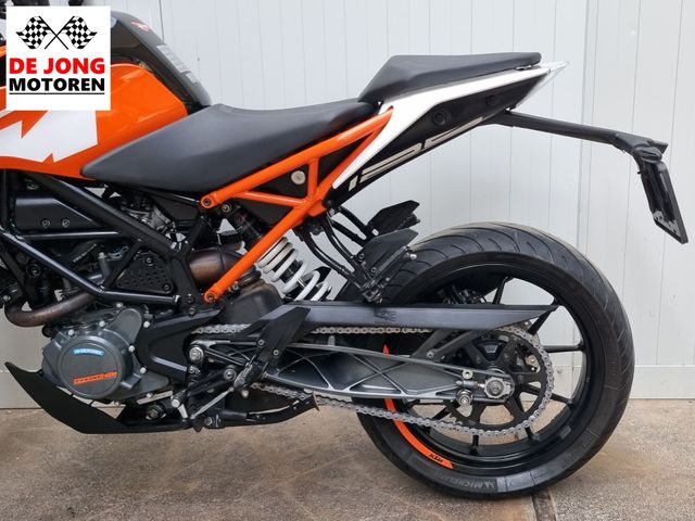 ktm - 125-duke