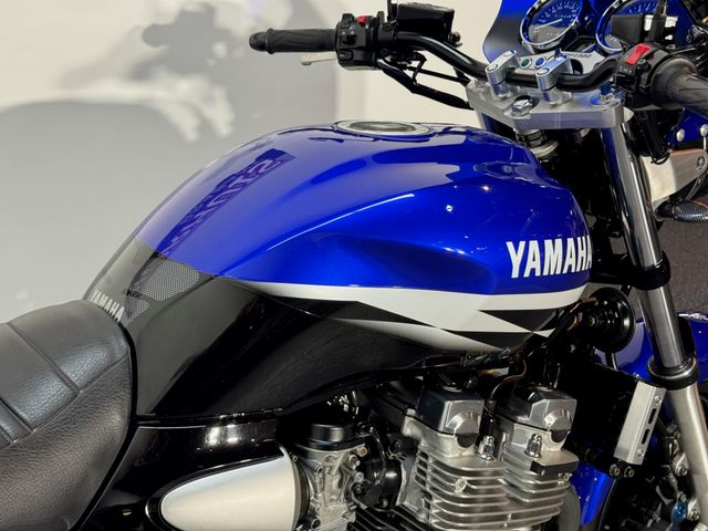 yamaha - xjr-1300-sp