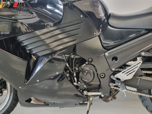 kawasaki - zzr-1400