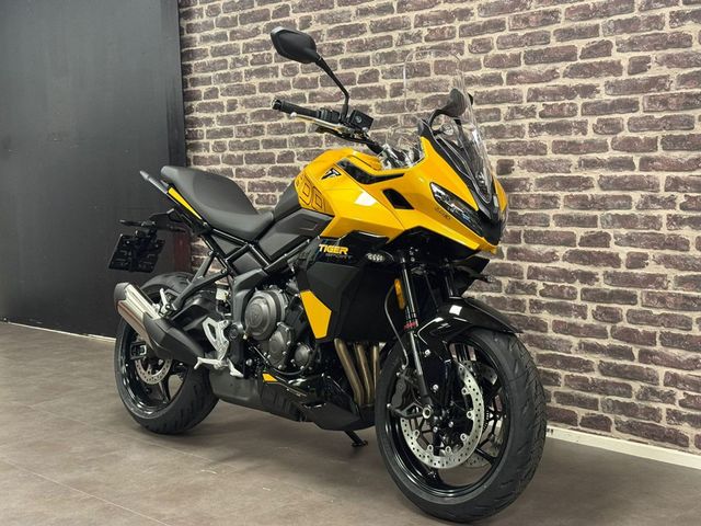 triumph - tiger-sport-800