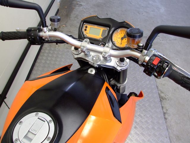 ktm - 990-super-duke