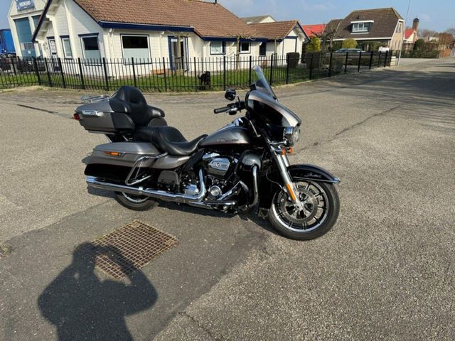 harley-davidson - electra-glide-ultra-limited-flhtk