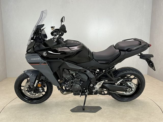 yamaha - tracer-9