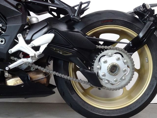 mv-agusta - superveloce-800