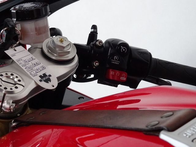 mv-agusta - superveloce-800