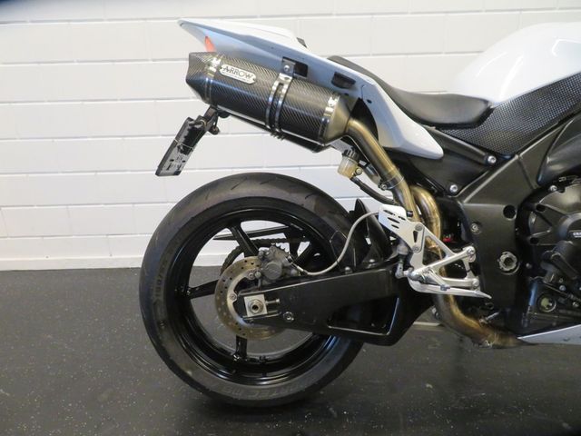 yamaha - yzf-r1