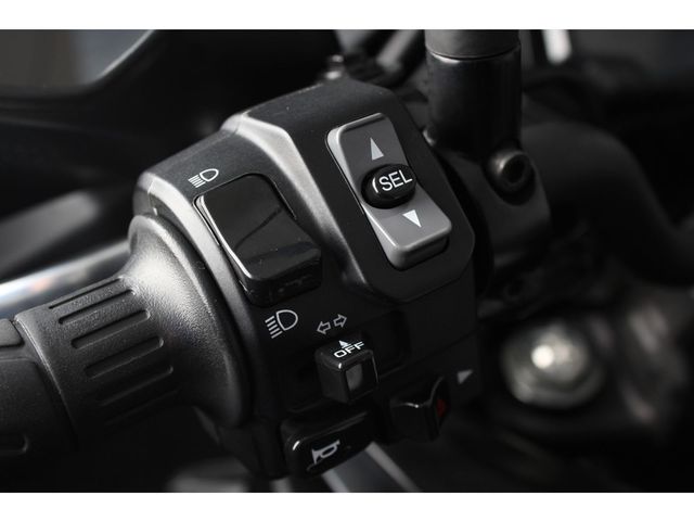 kawasaki - versys-650-abs