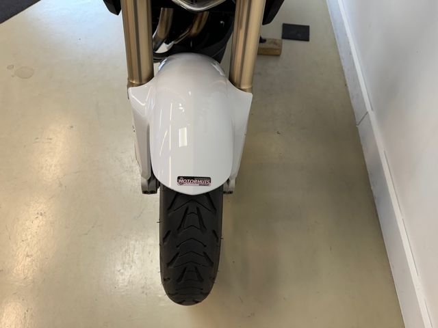 bmw - f-800-r