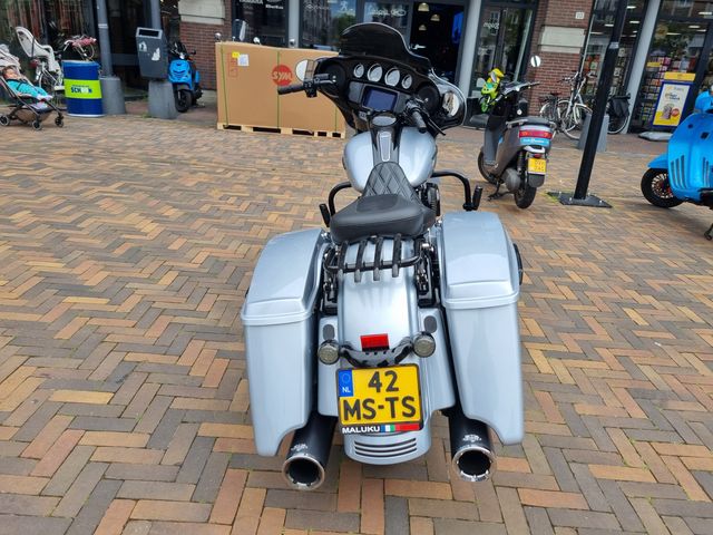 harley-davidson - street-glide-special-flhxs