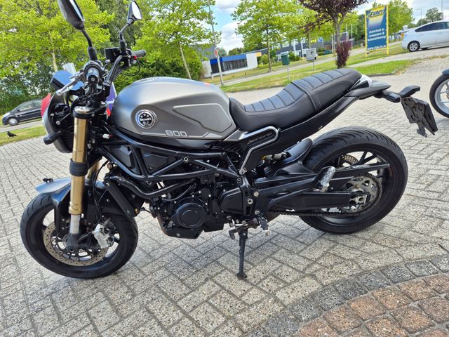 benelli - leoncino-800