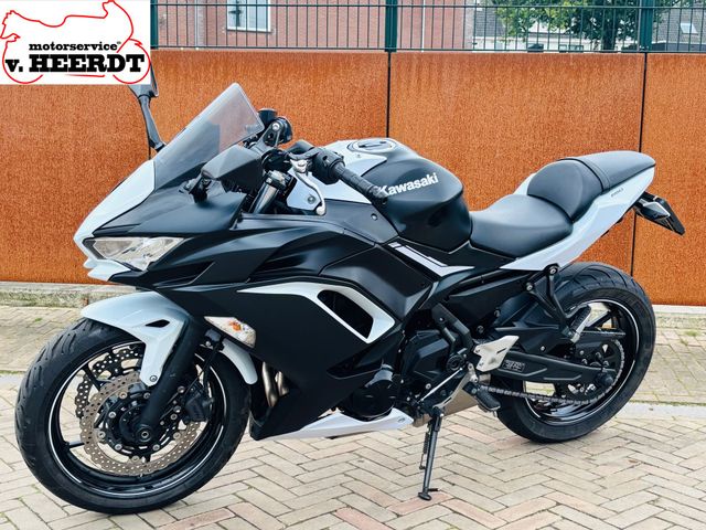 kawasaki - ninja-650