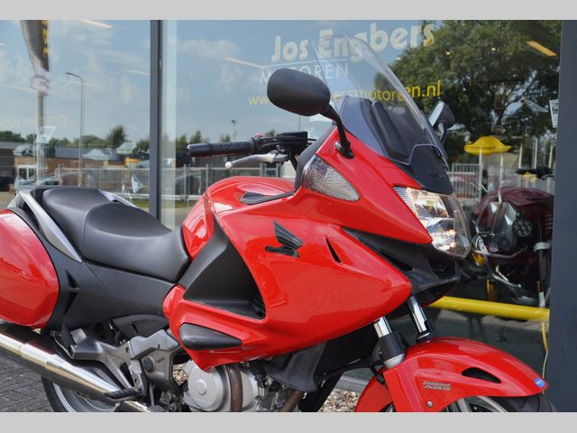 honda - nt-700-v-deauville-abs