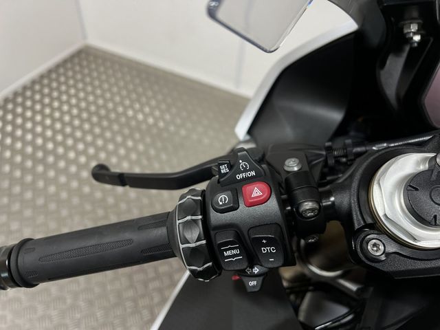 bmw - s-1000-rr
