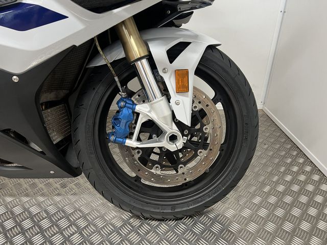 bmw - s-1000-rr