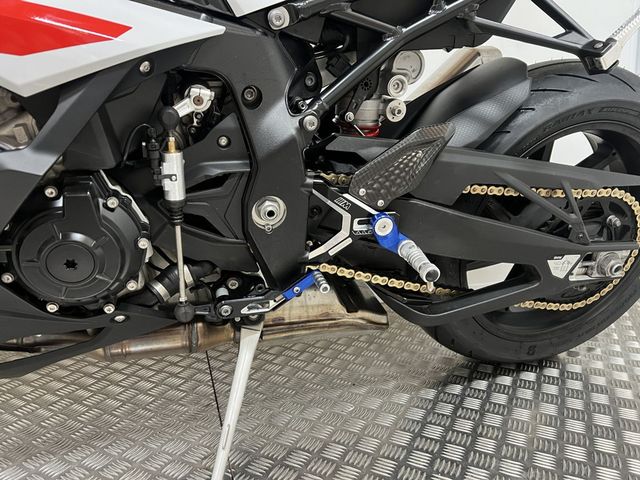 bmw - s-1000-rr