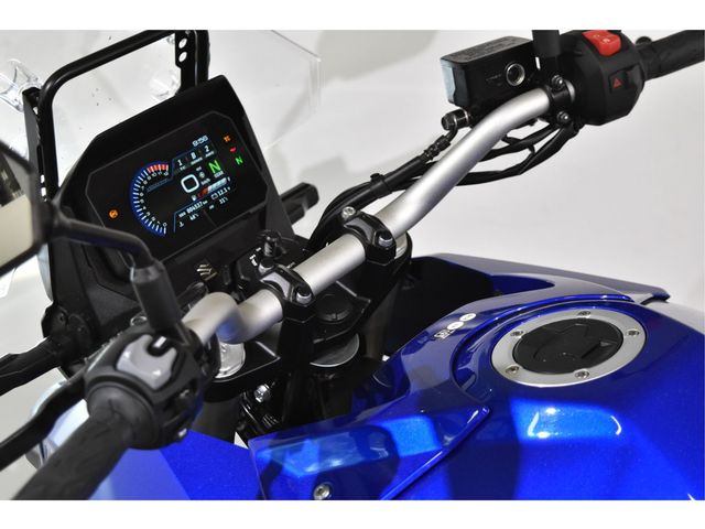 suzuki - v-strom-800