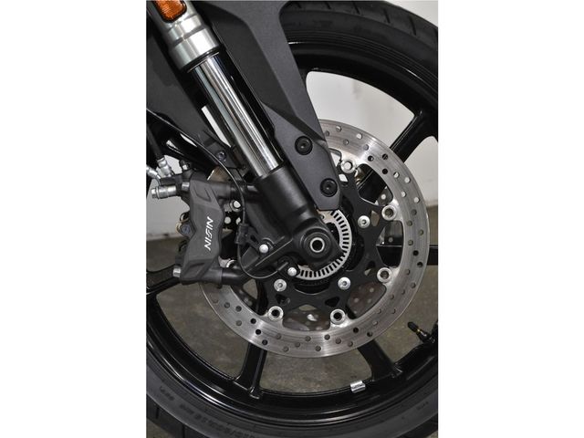 suzuki - v-strom-800