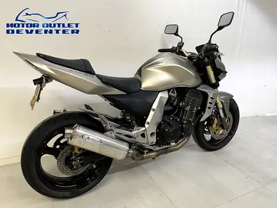 KAWASAKI Z1000 – foto 4