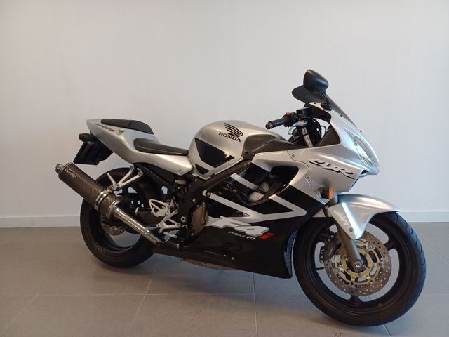 honda - cbr-600-f