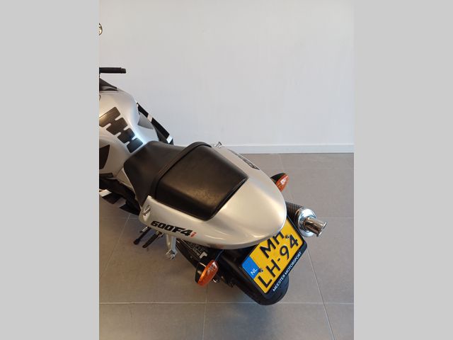 honda - cbr-600-f