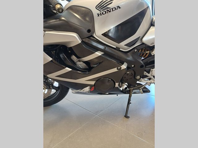 honda - cbr-600-f