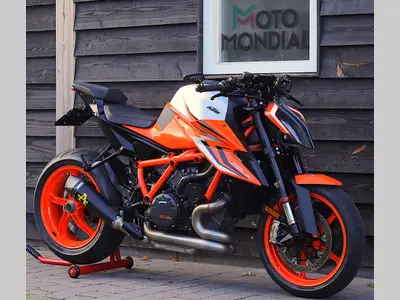 KTM 1290 SUPER DUKE R – foto 3