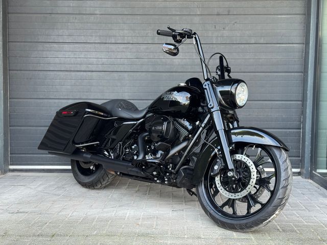 harley-davidson - road-king-flhr