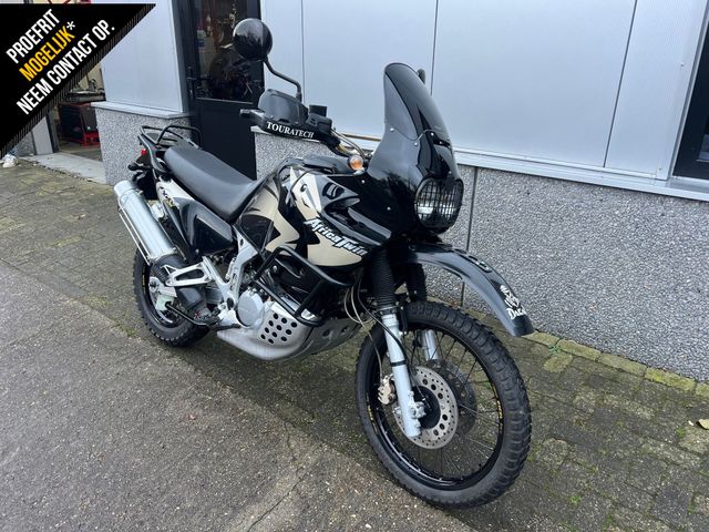 honda - xrv-750-africa-twin