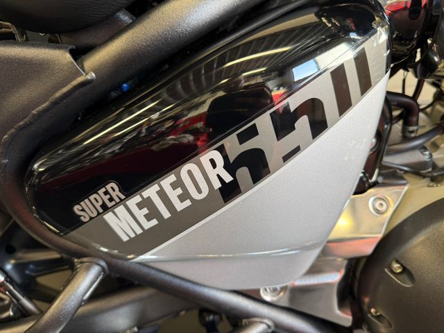 royal-enfield - super-meteor-650