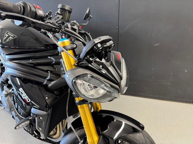 triumph - speed-triple-1200-rs