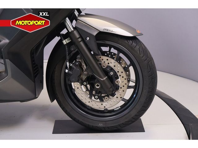 yamaha - x-max-400