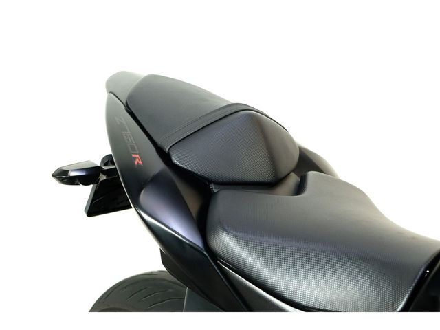 kawasaki - z-750-r