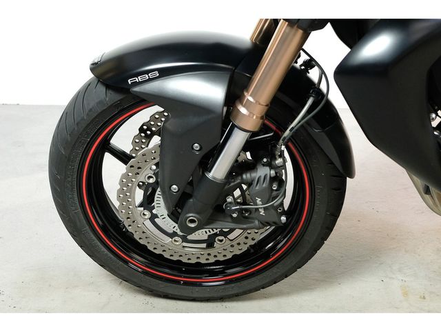 kawasaki - z-750-r