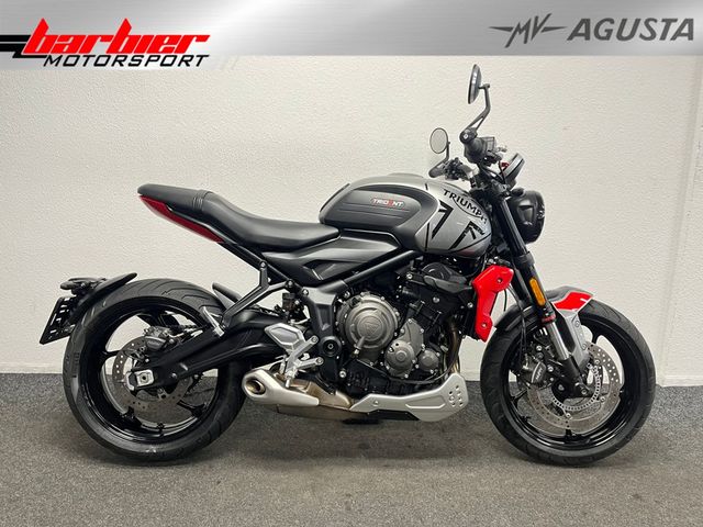 triumph - trident-660