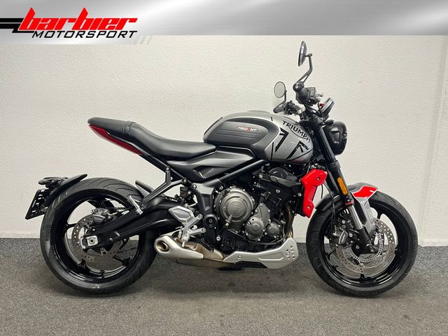 triumph - trident-660