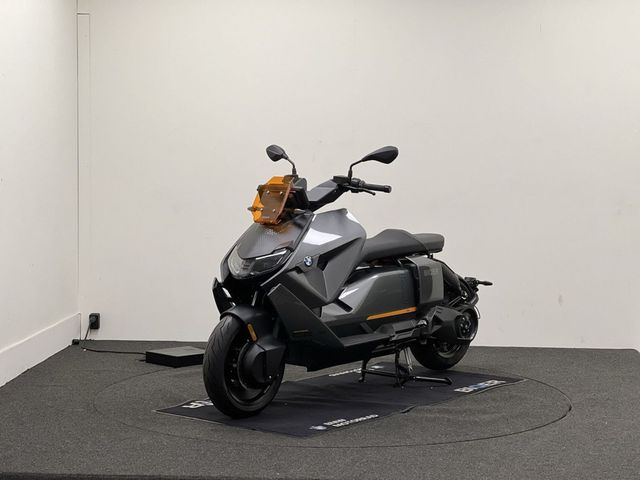 bmw - ce-04