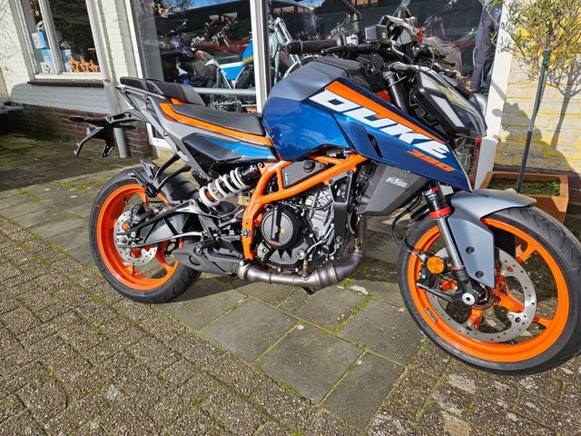 ktm - 390-duke