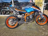 KTM 390 DUKE