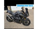 YAMAHA FZ 8