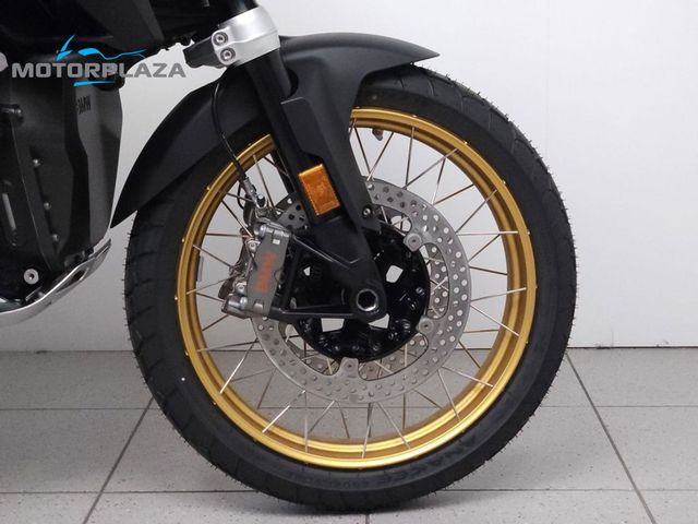 bmw - r-1300-gs